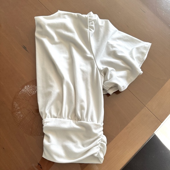 H&M V-Neck Cropped Blouse - Picture 3 of 3